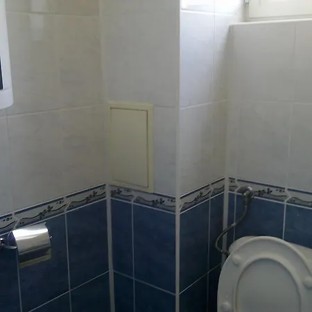 Angelina Guest house 2*
